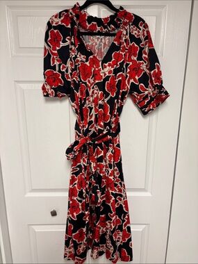 Estelle Floral V-Neck Dress in Red, Black & Cream